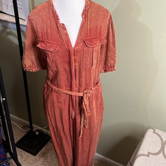 Mauby EVERYDAY JUMPSUIT - SPICE Jumpsuit with Belt - Picture 3 of 17